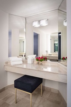 Pennsbury Suite, 1 King Bed
