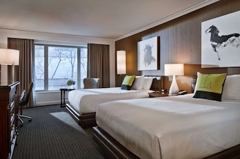 Parkway Room, 2 Double Beds, Accessible (Hearing Impaired)