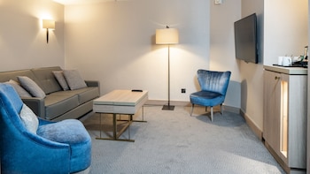 Deluxe Junior Suite
