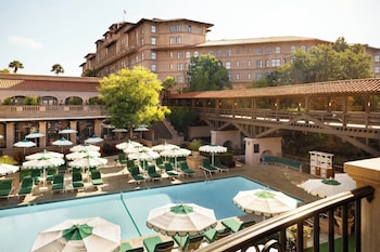 Lanai Balcony Pool View King