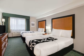 Room, 2 Queen Beds, Non Smoking