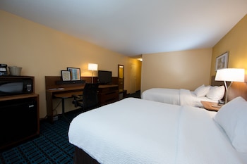 Room, 2 Queen Beds (Mobility Accessible, Roll-in Shower)