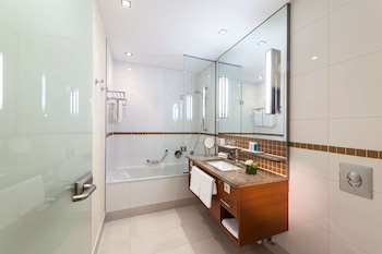 Comfort Suite, 1 Bedroom, Park View