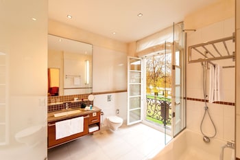 Junior Studio Suite
