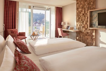 Deluxe Double Room, Balcony, Park View