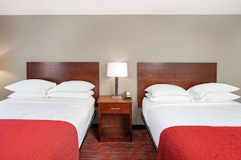 Room, 2 Queen Beds, Non Smoking