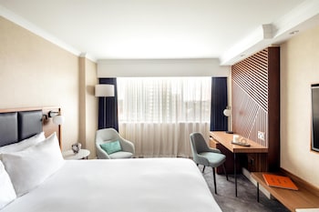 Twin and King Connecting Room