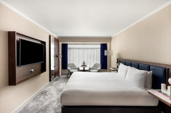 Premium Room, 1 King Bed