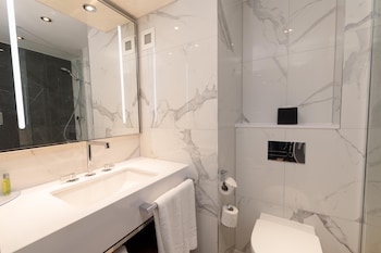 Twin and King Connecting Room