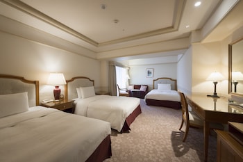 Superior Triple Room, Non Smoking (42sqm)