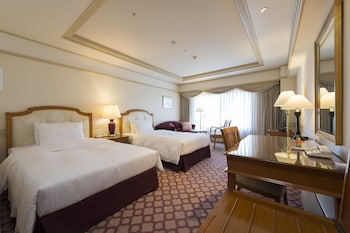 Premium Twin Room, Non Smoking (36-38sqm)