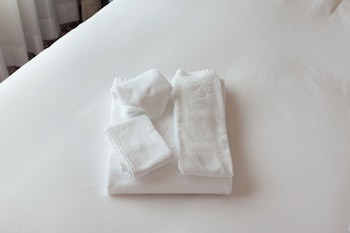 Superior Semi Double Room, Non Smoking (24sqm)