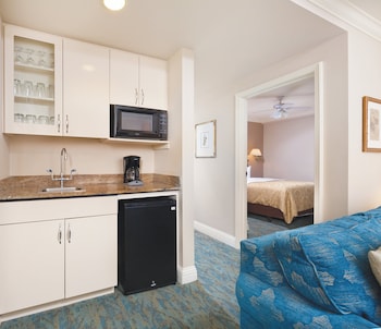 Junior Suite, 1 Queen Bed
