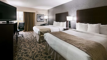 Standard Room, 2 Queen Beds, Accessible, Bathtub
