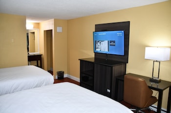 Room, 2 Queen Beds, Non Smoking