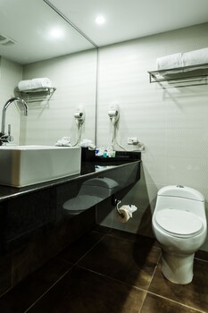 Superior Room, Multiple Beds, Balcony, Pool View