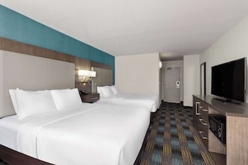 Room, 2 Queen Beds, Non Smoking