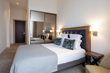 Superior Room, City View