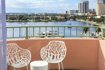 Premium Room, 1 King Bed, Balcony, Tower (View)