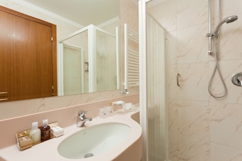 Single Room, Annex Building (3-Star Berna Tower)