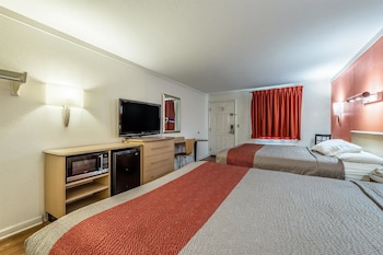 Standard Room, 2 Queen Beds, Non Smoking