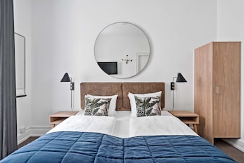 Standard Room, 1 Queen Bed, Non Smoking