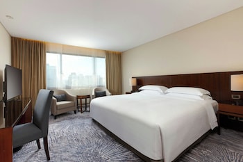 Deluxe Room, 1 King Bed