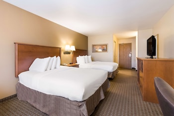 Standard Room, 2 Queen Beds, Non Smoking, Refrigerator & Microwave