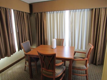 Suite, 2 Queen Beds, Refrigerator & Microwave, Tower