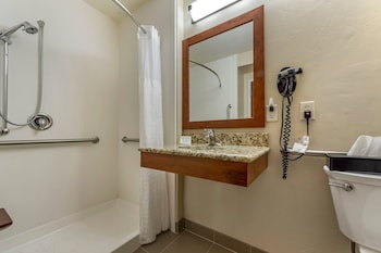 Room, 2 Queen Beds, Accessible, Non Smoking