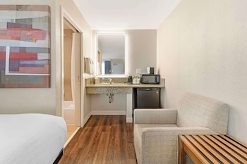 Standard Room, 2 Queen Beds, Non Smoking, Refrigerator & Microwave