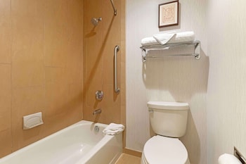 Standard Room, 2 Queen Beds, Non Smoking, Refrigerator & Microwave