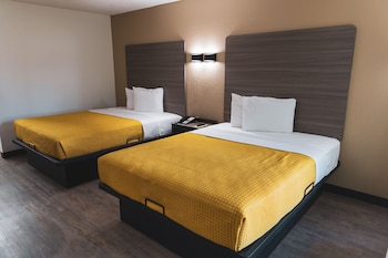 Standard Room, 2 Queen Beds, Smoking