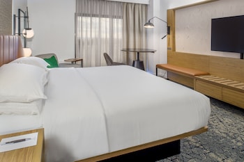 Executive Room, 1 King Bed