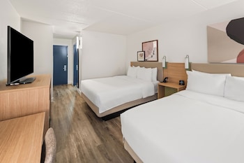 Room, 2 Queen Beds