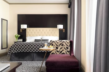 Room, 1 King Bed, City View
