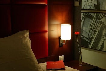 Club Room, Terrace