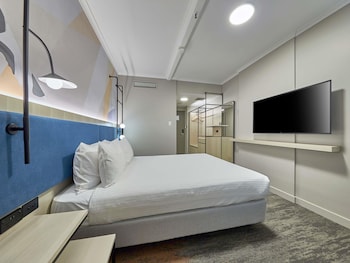 Superior Room, 1 Queen Bed