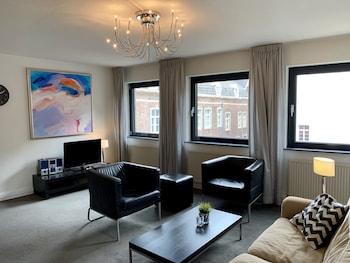 City Apartment 2