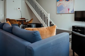 City Apartment 2
