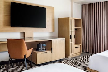 Room, 2 Queen Beds