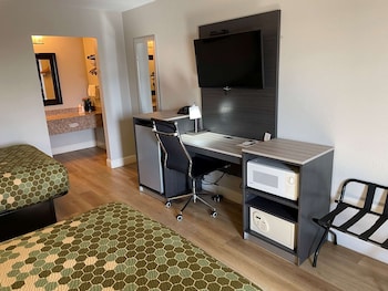 Room, 2 Double Beds, Non Smoking