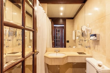 Premium Twin Room