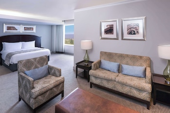 King Suite with Sea View