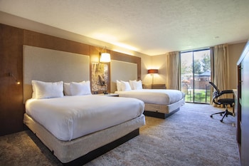 Standard Room, 2 Queen Beds, Non Smoking, Refrigerator & Microwave (View)