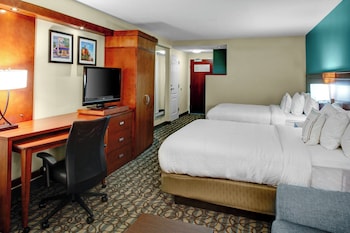 Room, Multiple Beds