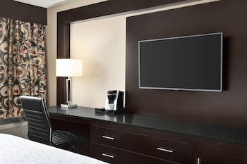 Premium Room, 1 King Bed