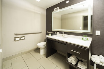 Standard Room, 2 Double Beds, Accessible, Non Smoking (Communications)