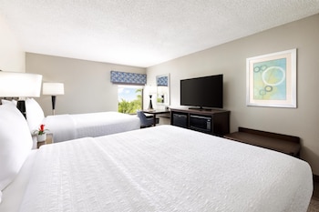 Standard room with two double beds
