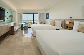 Room, 2 Double Beds (View)